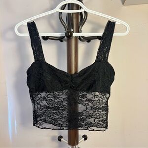 lace crop top